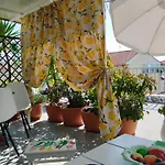 Suzy's Nest منزل للإقامة