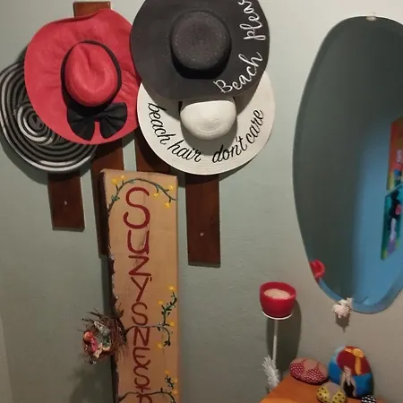 Suzy's Nest منزل للإقامة أسبروبالتا