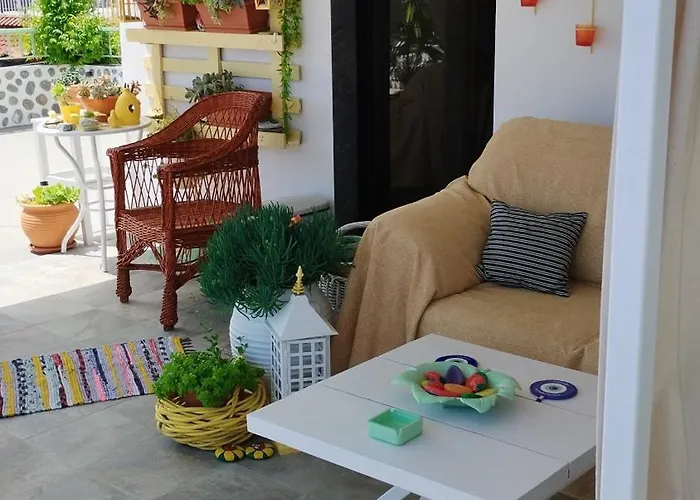 Δωμάτια σε οικογενειακή κατοικία Suzy's Nest *